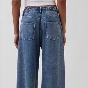 Women's Gap Heavy Weight Sweatpant Jeans Size M